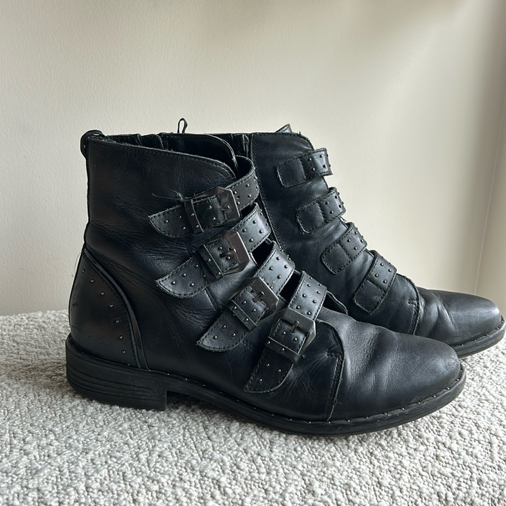 Steve Madden Booties